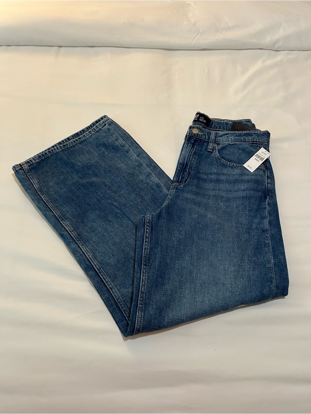 NWT! GAP Wide Leg Blue Jeans — Women